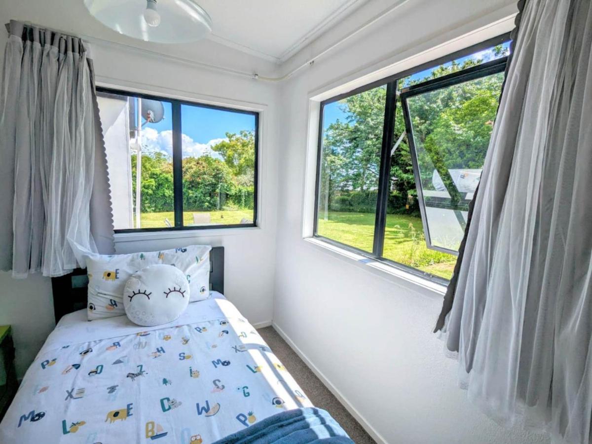 Вилла Rotorua Redwood Retreat Экстерьер фото