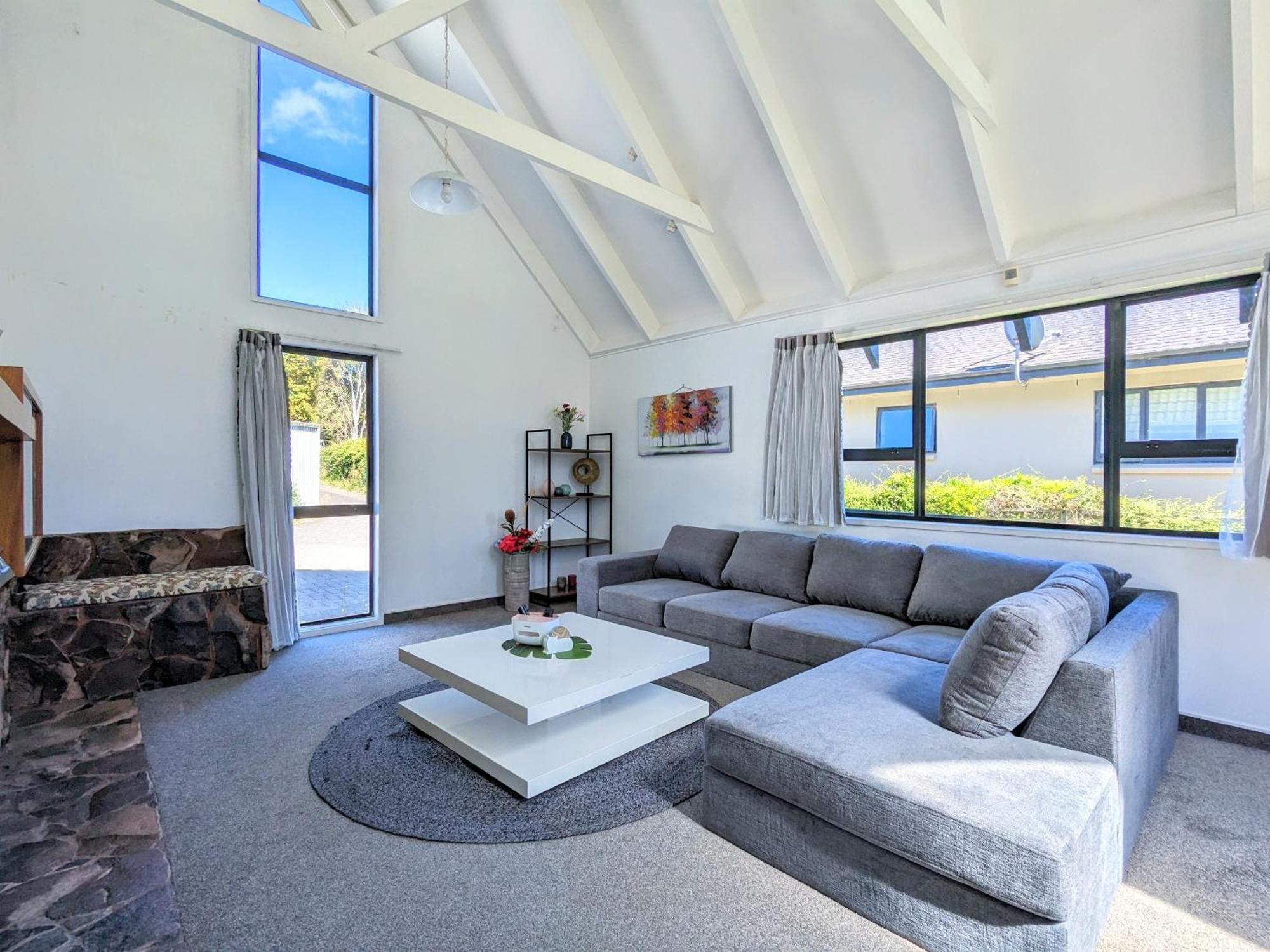 Вилла Rotorua Redwood Retreat Экстерьер фото